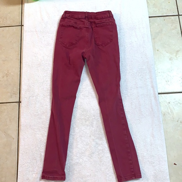 TIMEMEANS Mid Waisted, Skinny, Stretch, Jeans. - Picture 4 of 6